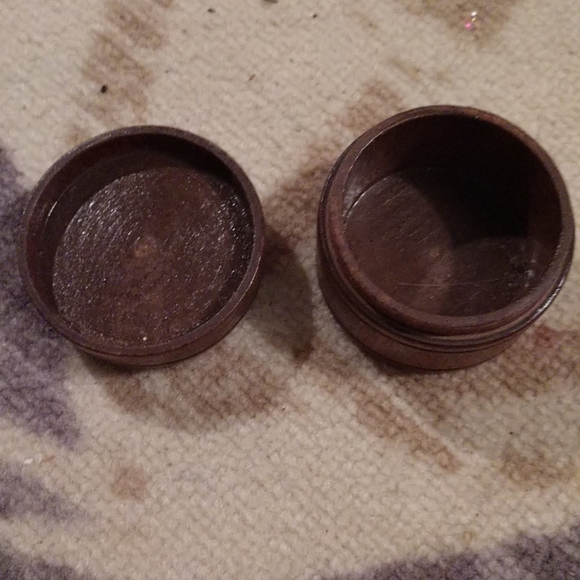 Special wooden ring holder - Picture 2 of 4